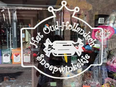 Het Oud-Hollandsch Snoepwinkeltje